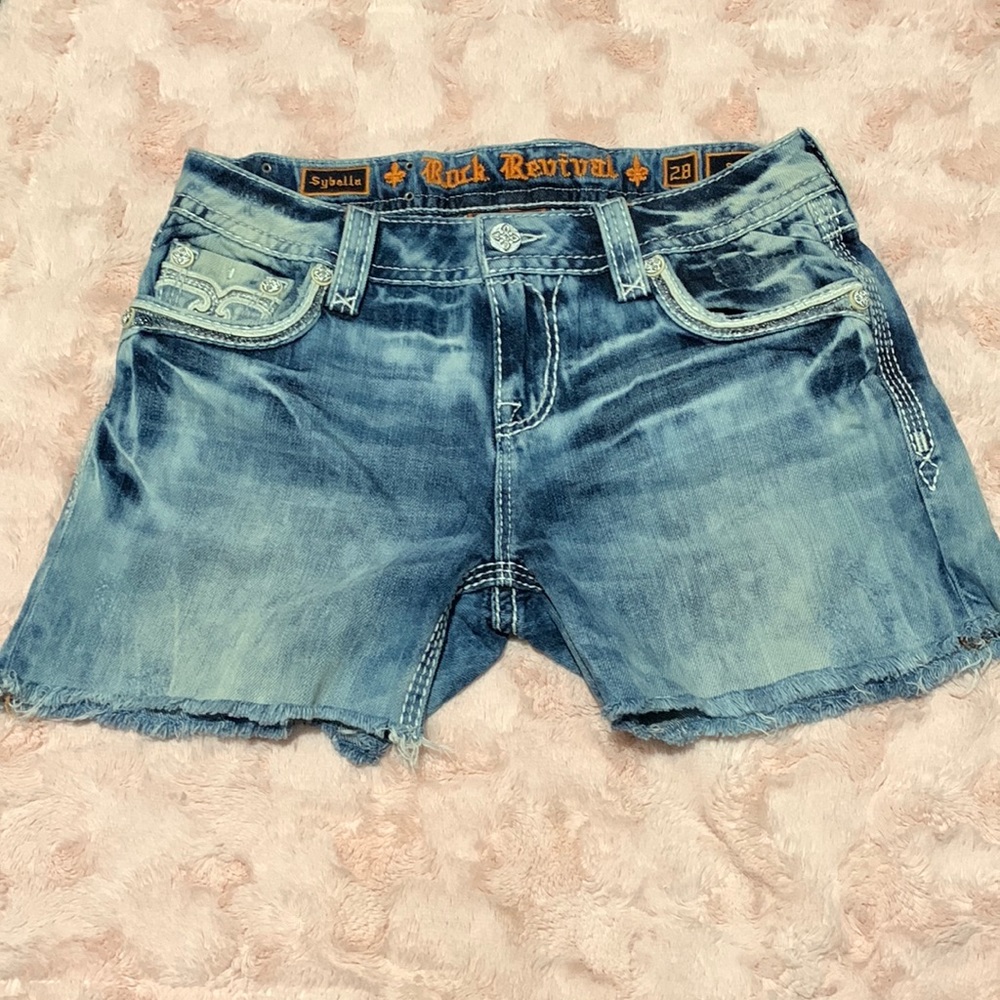 Rock Revival shorts